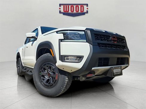 New 2026 Nissan Frontier PRO-4X w/ Pro-4x Convenience Package image 4