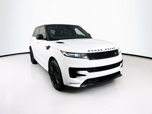 New 2026 Land Rover Range Rover Sport Dynamic SE AWD/4WD image 3