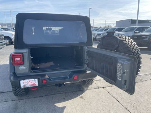 Used 2021 Jeep Wrangler Unlimited Rubicon image 18