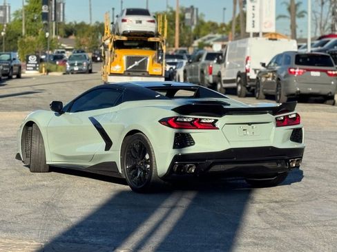 Used 2024 Chevrolet Corvette Stingray Convertible w/ 1LT RWD image 2