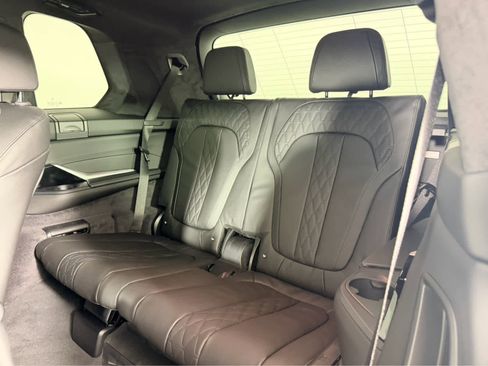 New 2026 BMW ALPINA XB7 image 18