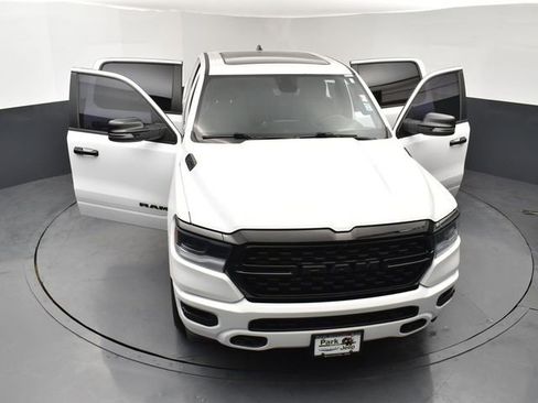Used 2023 RAM 1500 Big Horn AWD/4WD image 25