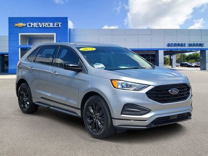 Used 2023 Ford Edge SE w/ Black Appearance Package