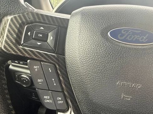 Used 2016 Ford F150 Lariat w/ Equipment Group 502A Luxury AWD/4WD image 24