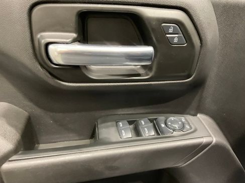 Used 2024 Chevrolet Silverado 1500 Custom Trail Boss w/ LPO, Dark Essentials Package AWD/4WD image 7
