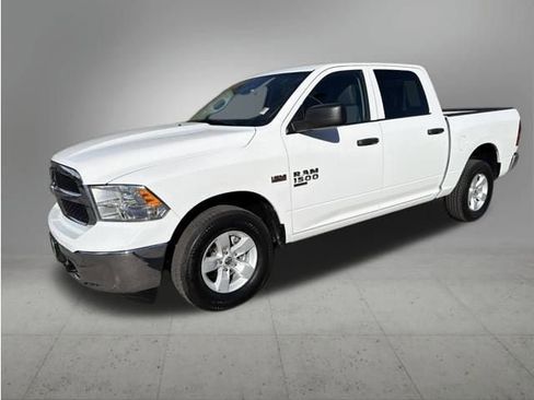 Used 2022 RAM 1500 Classic SLT w/ Protection Group AWD/4WD image 1