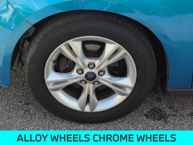 Used 2014 Ford Focus SE FWD image 11