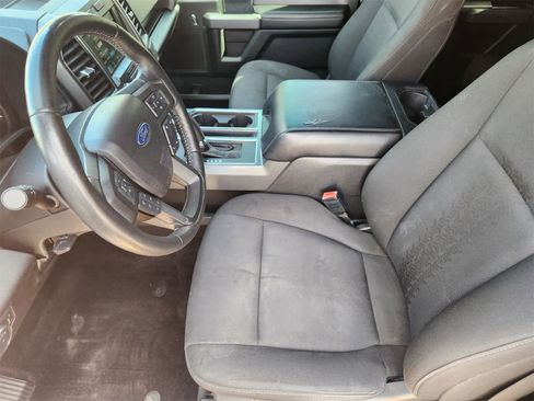 Used 2018 Ford F150 XLT w/ Equipment Group 302A Luxury image 13