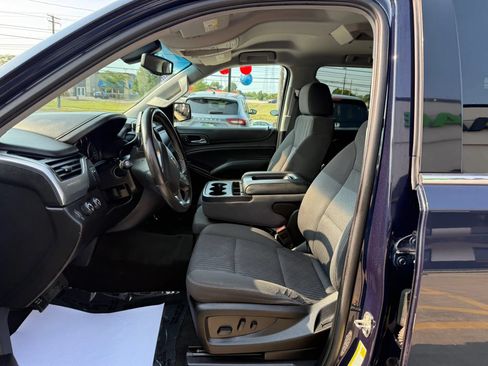 Used 2018 Chevrolet Tahoe LS w/ Skid Plate Package AWD/4WD image 19