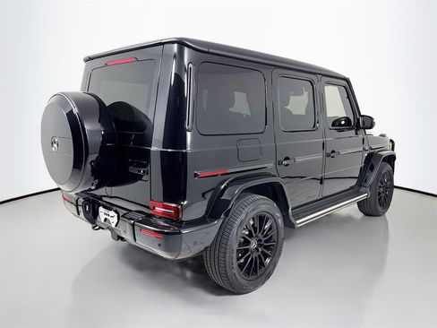 Used 2023 Mercedes-Benz G 550 G 550 image 7