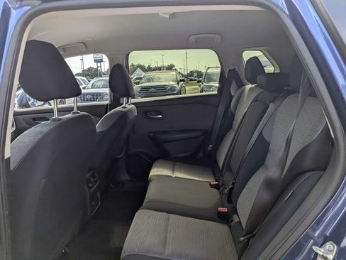 Used 2023 Nissan Rogue SV AWD/4WD image 13