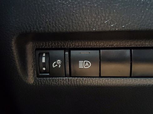 Used 2023 Toyota RAV4 XLE w/ Convenience Package FWD image 31