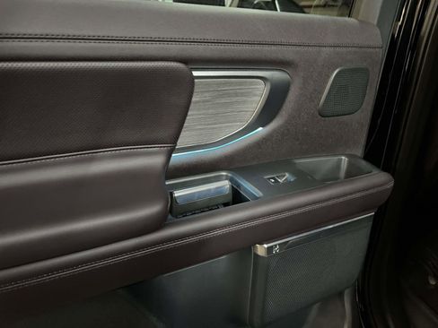 Used 2025 Ford Expedition Max Platinum w/ Platinum Ultimate Package image 12