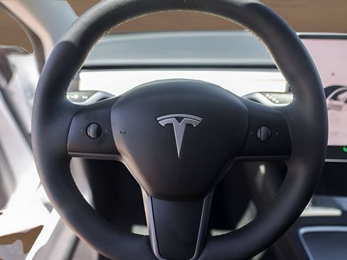 Used 2023 Tesla Model 3 Performance AWD/4WD image 11