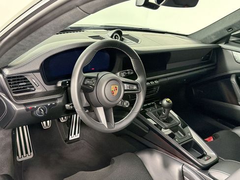 Certified 2026 Porsche 911 GT3 RWD image 4