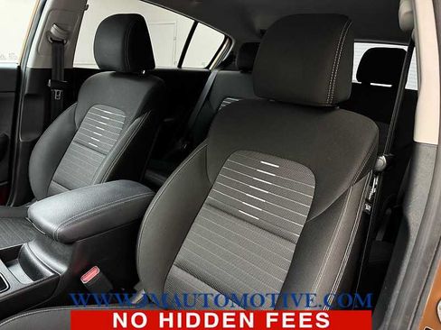 Used 2021 Kia Sportage LX w/ LX AWD Popular Package image 13