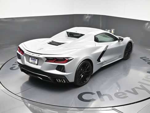 Used 2026 Chevrolet Corvette Stingray Convertible w/ Battery Protection Package RWD image 32