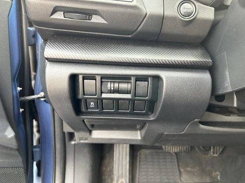 Used 2019 Subaru Crosstrek 2.0i Premium AWD/4WD image 25