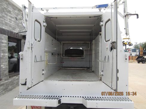 Used 2016 RAM 5500 Tradesman AWD/4WD image 10