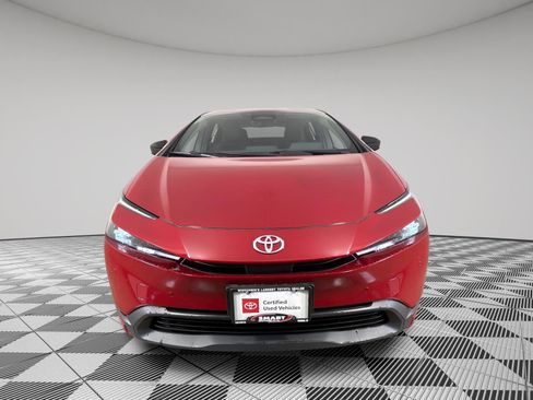 Used 2023 Toyota Prius LE image 8