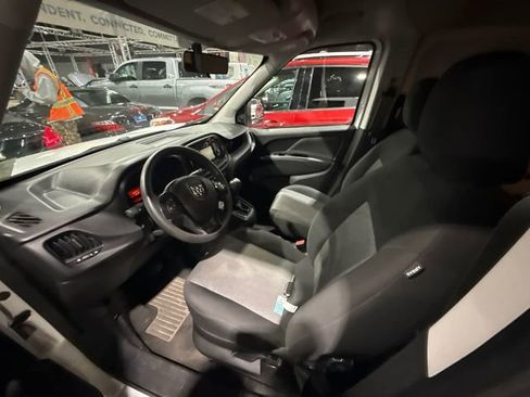 Used 2022 RAM ProMaster City Tradesman FWD image 7