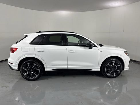 Used 2025 Audi Q3 2.0T Premium Plus w/ Premium Plus Package image 38