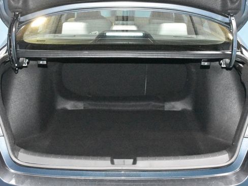 Used 2025 Honda Civic Sport Touring image 34