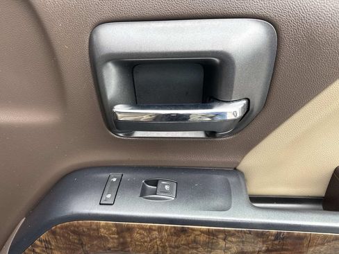Used 2017 Chevrolet Silverado 1500 LT w/ All Star Edition RWD image 16
