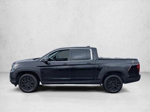 Certified 2023 Honda Ridgeline RTL image 8