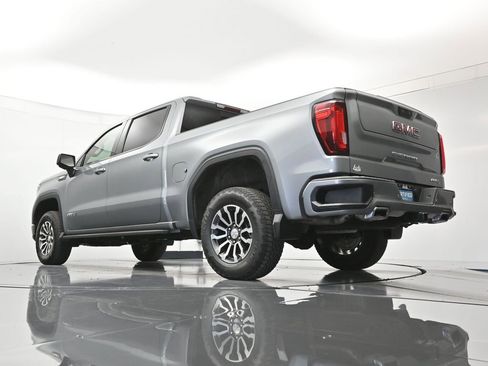 Used 2023 GMC Sierra 1500 AT4 w/ AT4 Premium Package AWD/4WD image 45