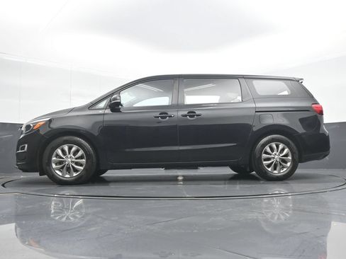 Used 2020 Kia Sedona L FWD image 28