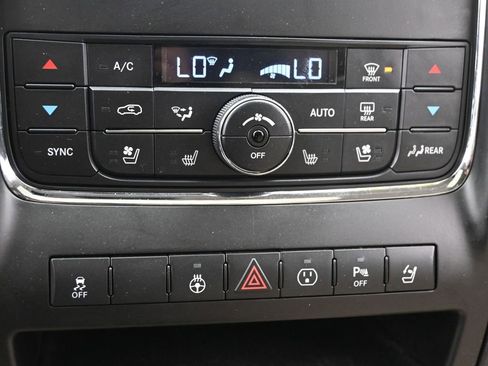 Used 2013 Dodge Durango Citadel w/ Technology Group image 18