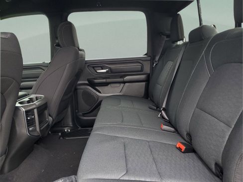 New 2026 RAM 1500 Express AWD/4WD image 10