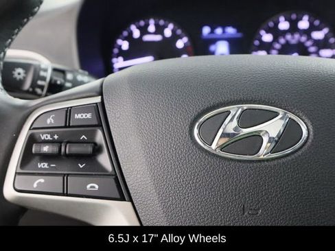 Used 2022 Hyundai Accent Limited image 8