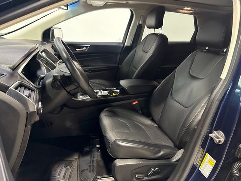 Used 2017 Ford Edge Titanium w/ Technology Package AWD/4WD image 24