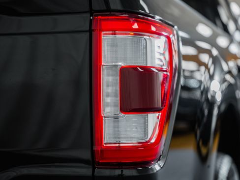 Certified 2023 Ford F150 Lariat w/ Equipment Group 502A High image 18