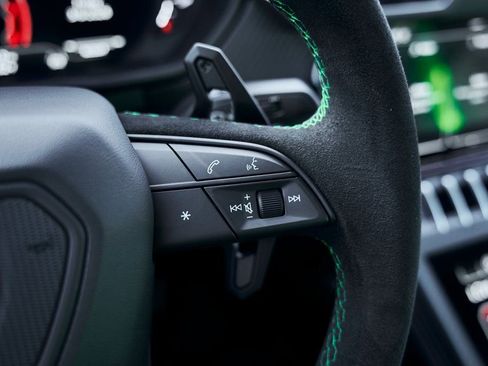 Used 2024 Lamborghini Urus Performante AWD/4WD image 70