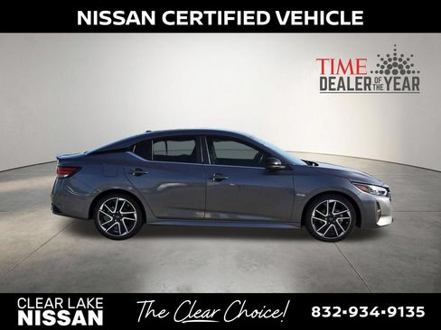 Certified 2024 Nissan Sentra SR w/ SR Premium Package FWD image 8