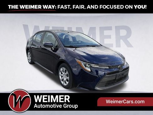 Used 2024 Toyota Corolla LE FWD image 3