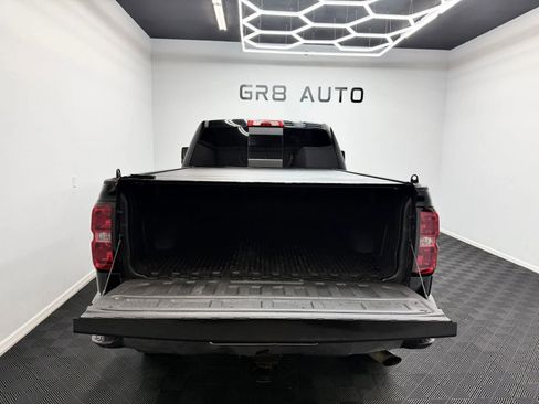 Used 2015 Chevrolet Silverado 2500 LTZ w/ LTZ Plus Package image 7