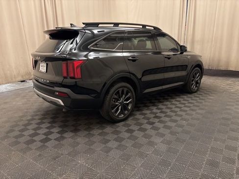 Certified 2022 Kia Sorento X-Line EX image 5