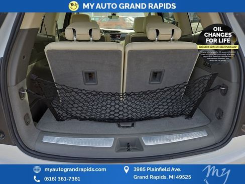 Used 2022 Cadillac XT6 Premium Luxury w/ Technology Package image 41