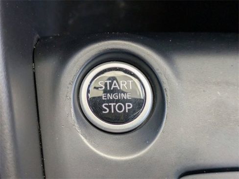 Used 2023 Nissan Kicks S image 31