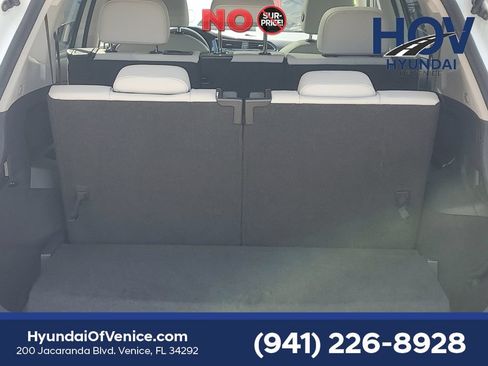 Used 2018 Volkswagen Tiguan SE AWD/4WD image 11
