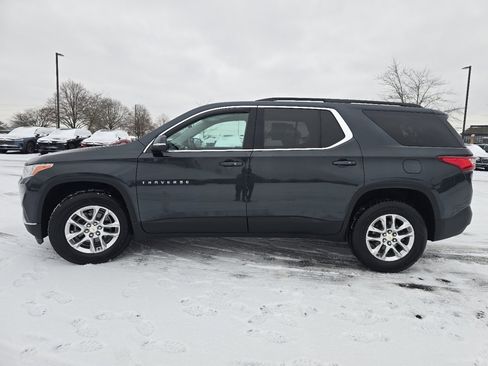 Used 2021 Chevrolet Traverse LT image 13