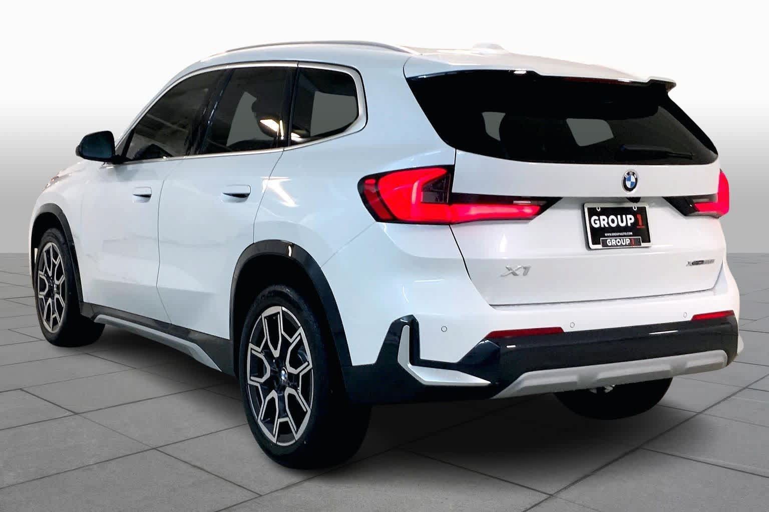 New 2026 BMW X1 xDrive28i w/ Technology Package AWD/4WD image 12