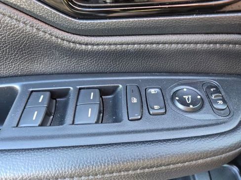 Used 2023 Honda Odyssey Touring image 37