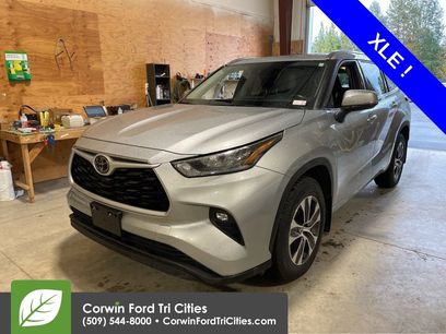 Used 2021 Toyota Highlander XLE