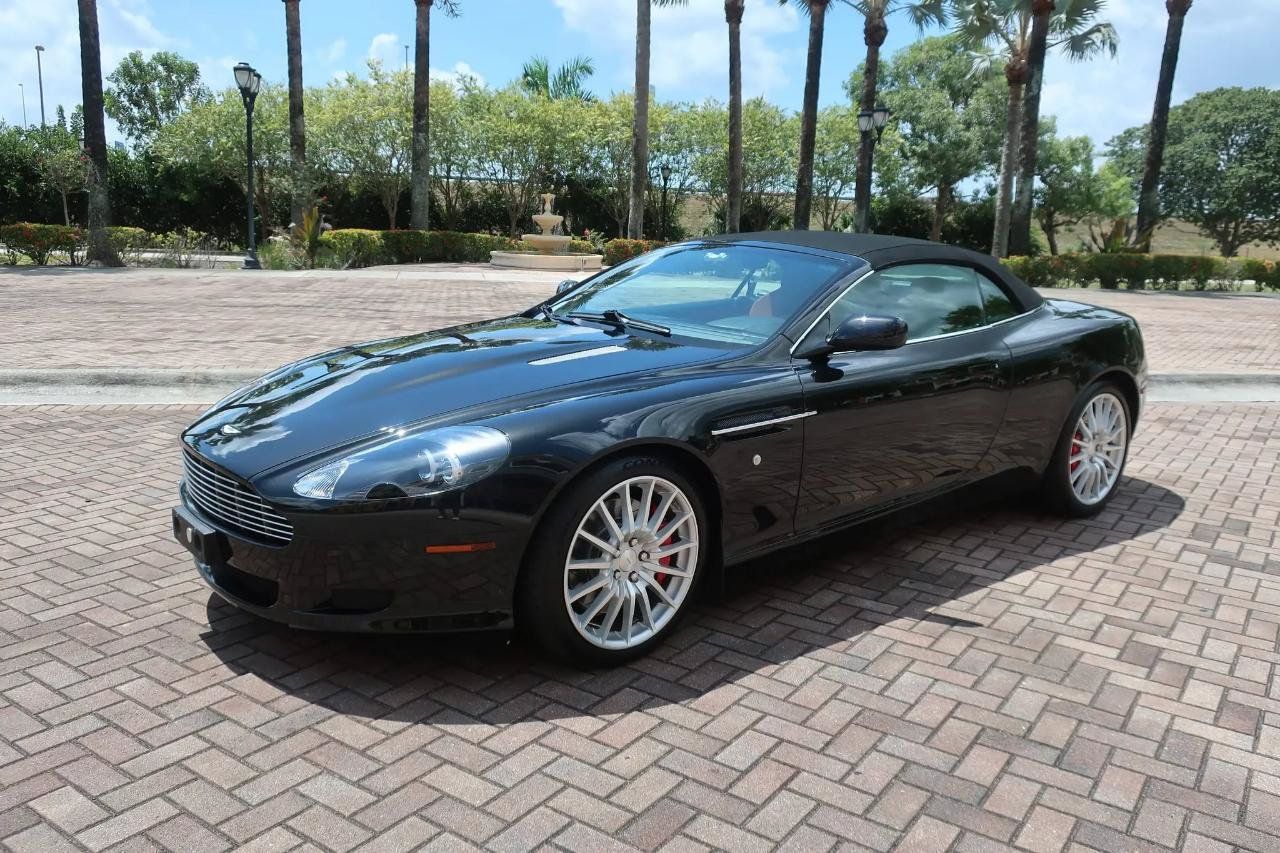 Used 2006 Aston Martin DB9 Volante RWD image 17