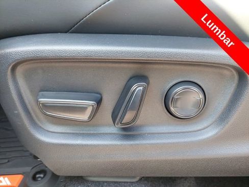Used 2026 Toyota bZ Woodland AWD/4WD image 19